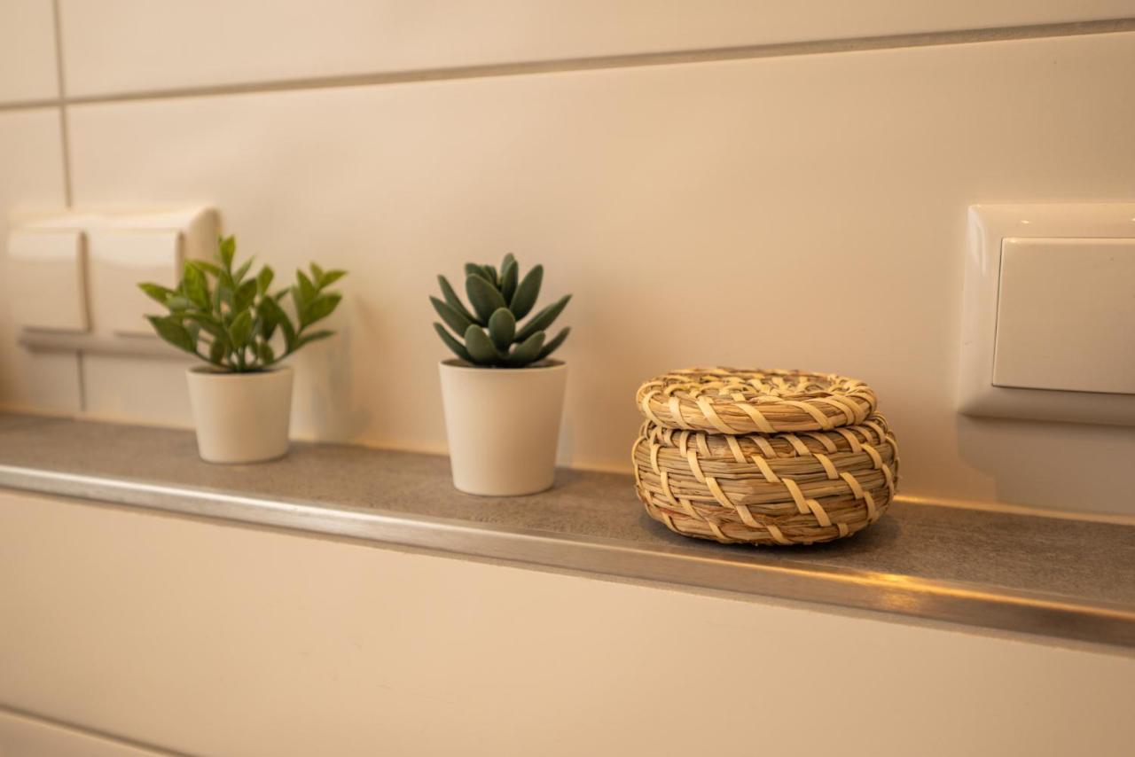 Maremar - Design Apartment - Luxus Boxspringbett - Zentral - Kueche - Arbeitsplatz - Highspeed Wlan Gera Exteriér fotografie